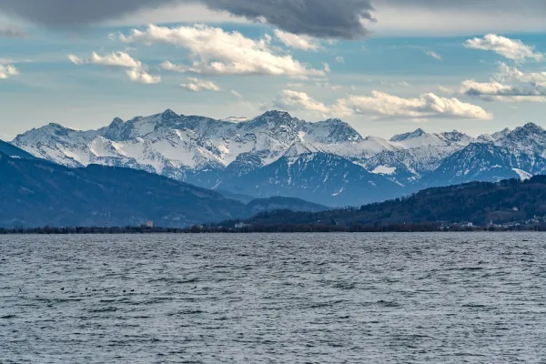 pixabay_lars_nissenlake-6092334_960_720